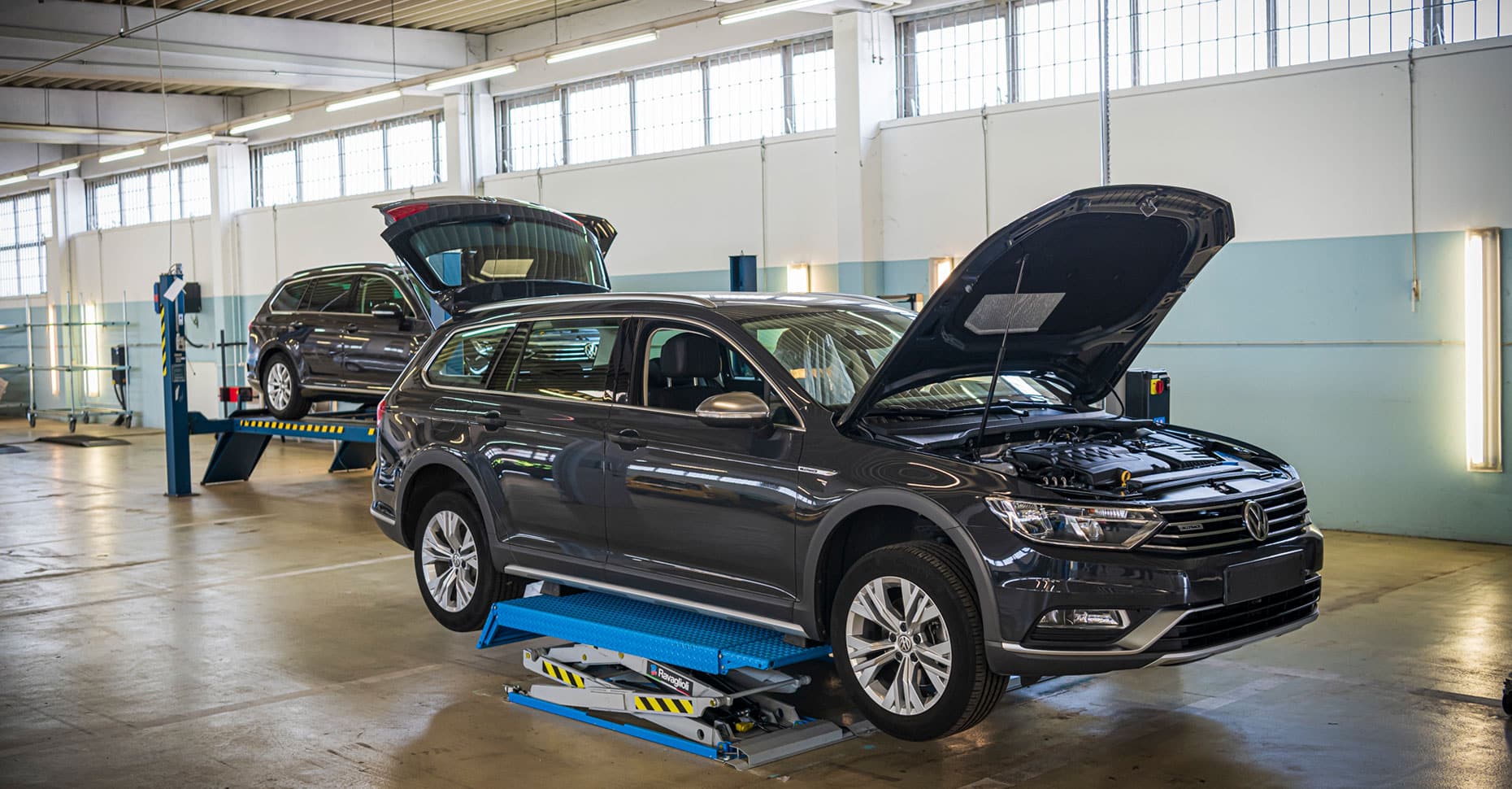 Technik & Services Technik & Services